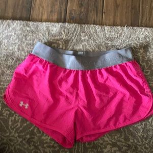 Under Armour BNWT size medium shorts